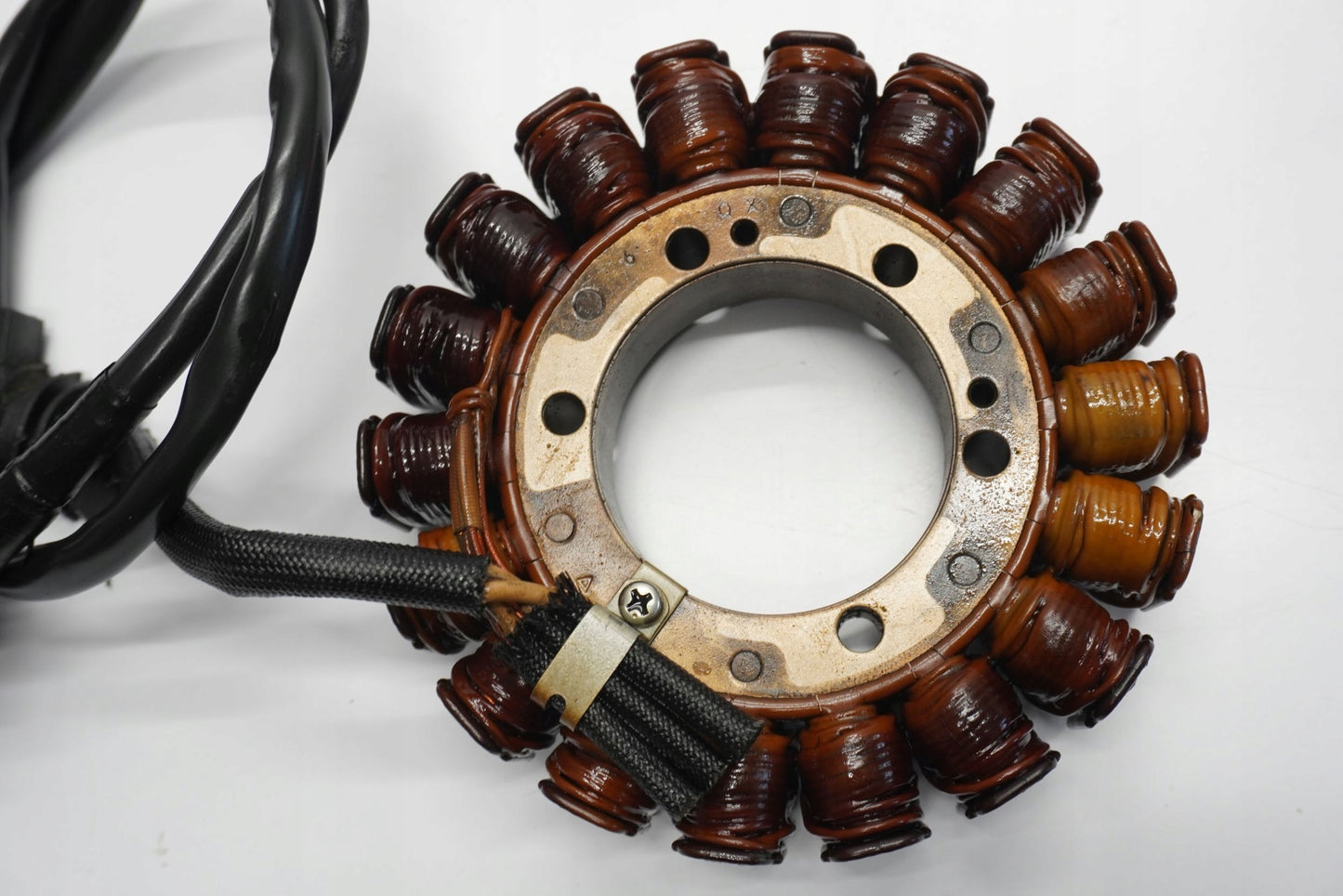 YAMAHA FJR 1300 13-15 Lichtmaschine Stator Generator Lima Alternator 4