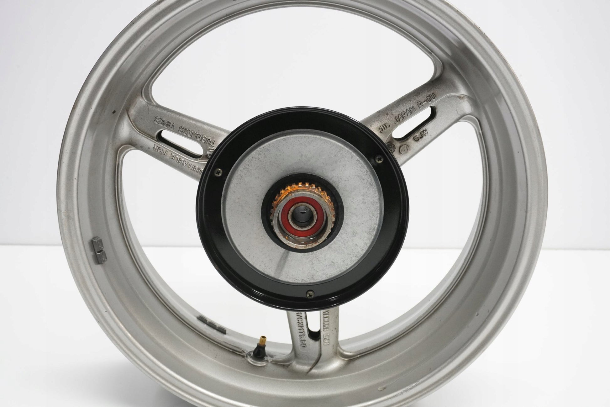 YAMAHA FJR 1300 01-05 Felge hinten Wheel Hinterrad 7