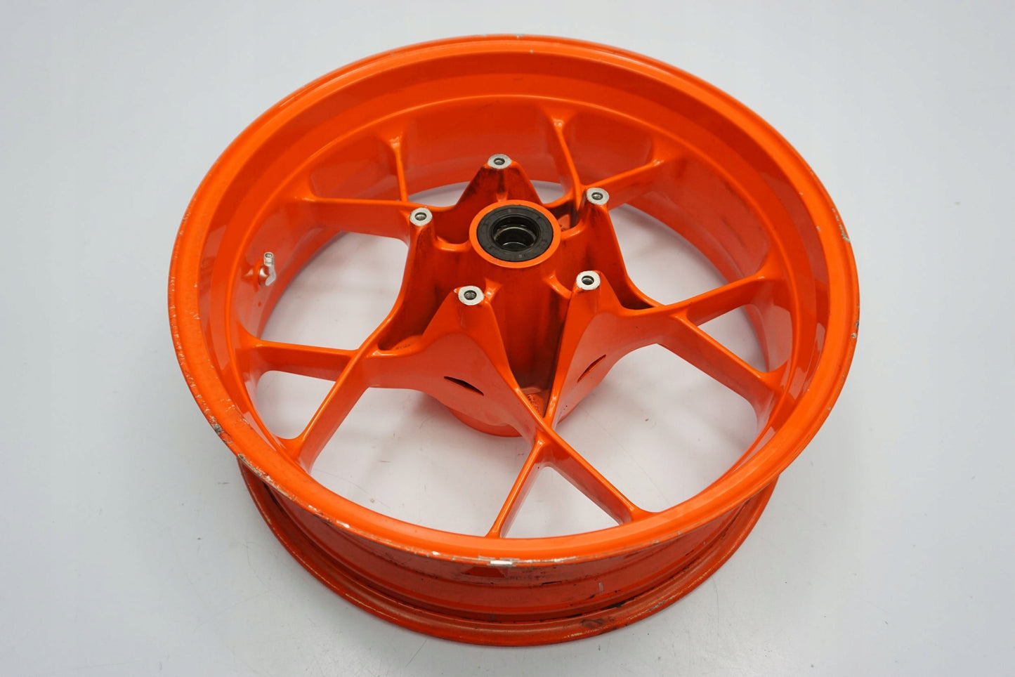 KTM 890 DUKE R 20- Felge hinten Wheel Hinterrad 10