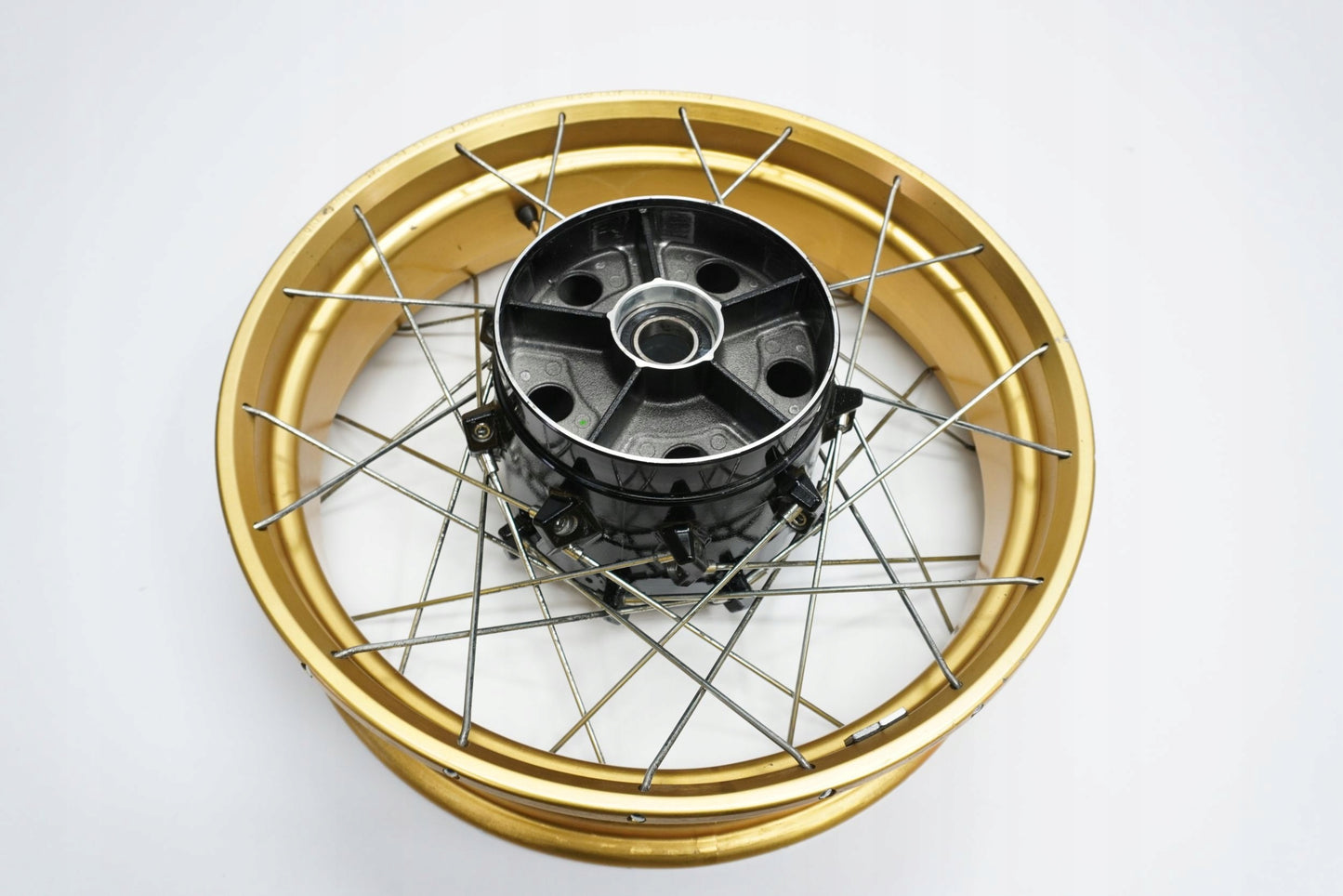 SUZUKI DL 1050 V-STROM 20- Felge hinten Wheel Hinterrad 6