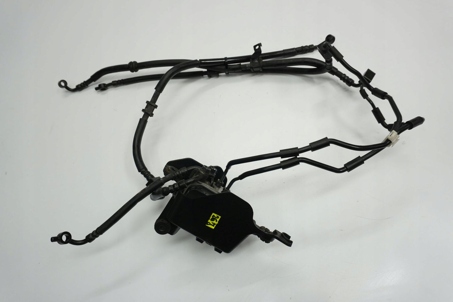 HONDA CB 125 R JC79 18-20 ABS Pumpe Druckmodulator 5