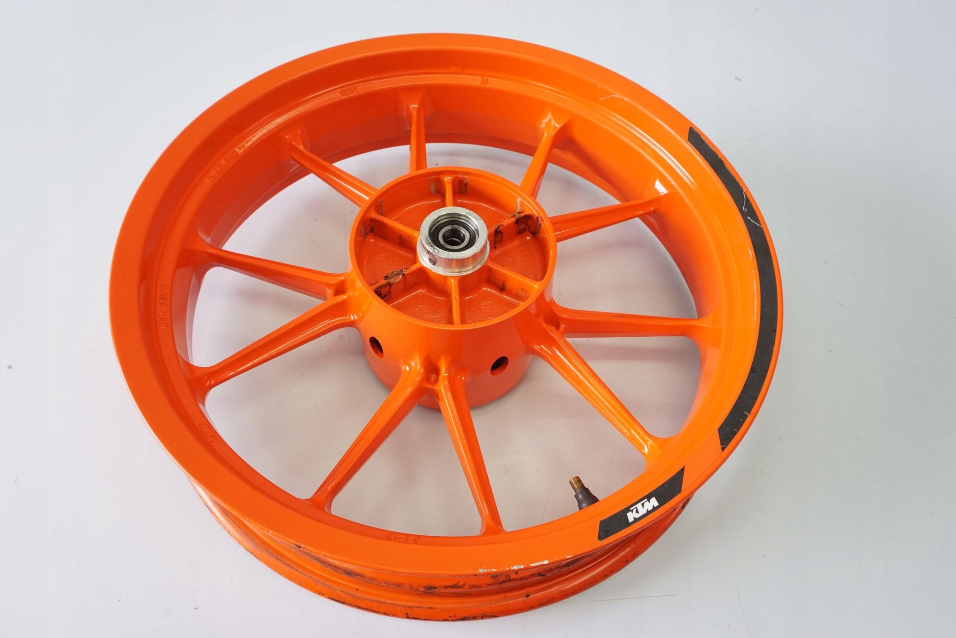 KTM 125 DUKE 17-23 Felge hinten Wheel Hinterrad 9