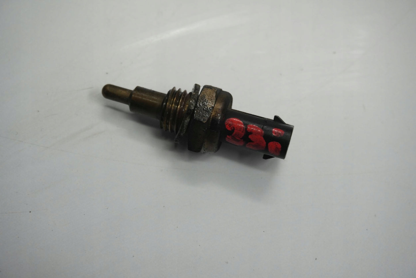 BMW K 1600 GTL 11-16 Temperatursensor Thermostat Temperature sensor 2