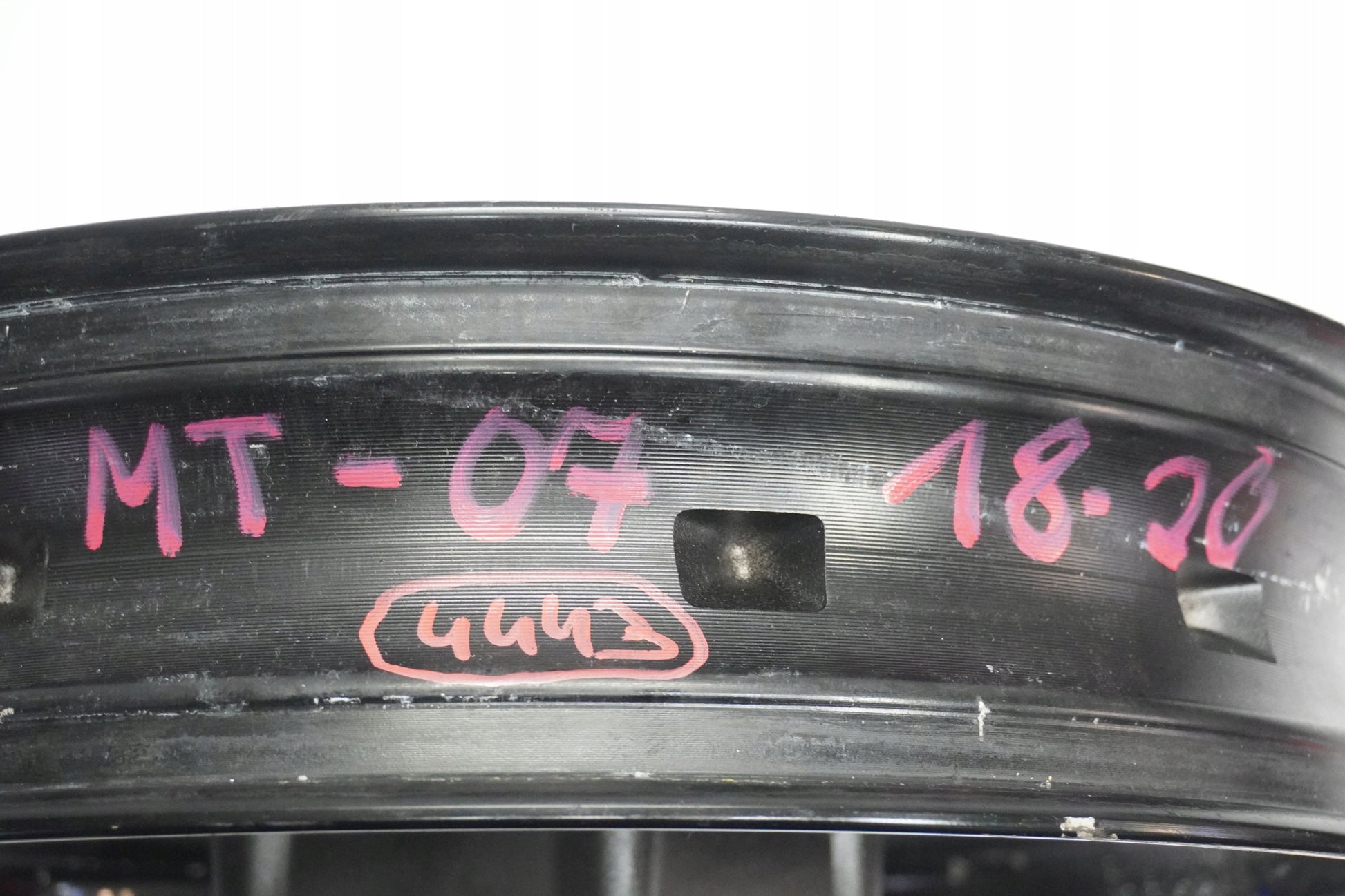 YAMAHA MT-07 18-20 Felge vorne Wheel Vorderrad 12