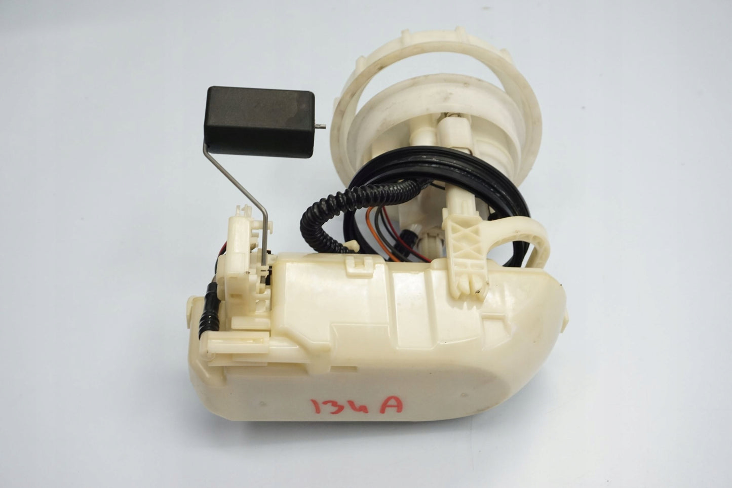 SUZUKI BURGMAN 650 13- Benzinpumpe Kraftstoffpumpe Fuel Pump 7