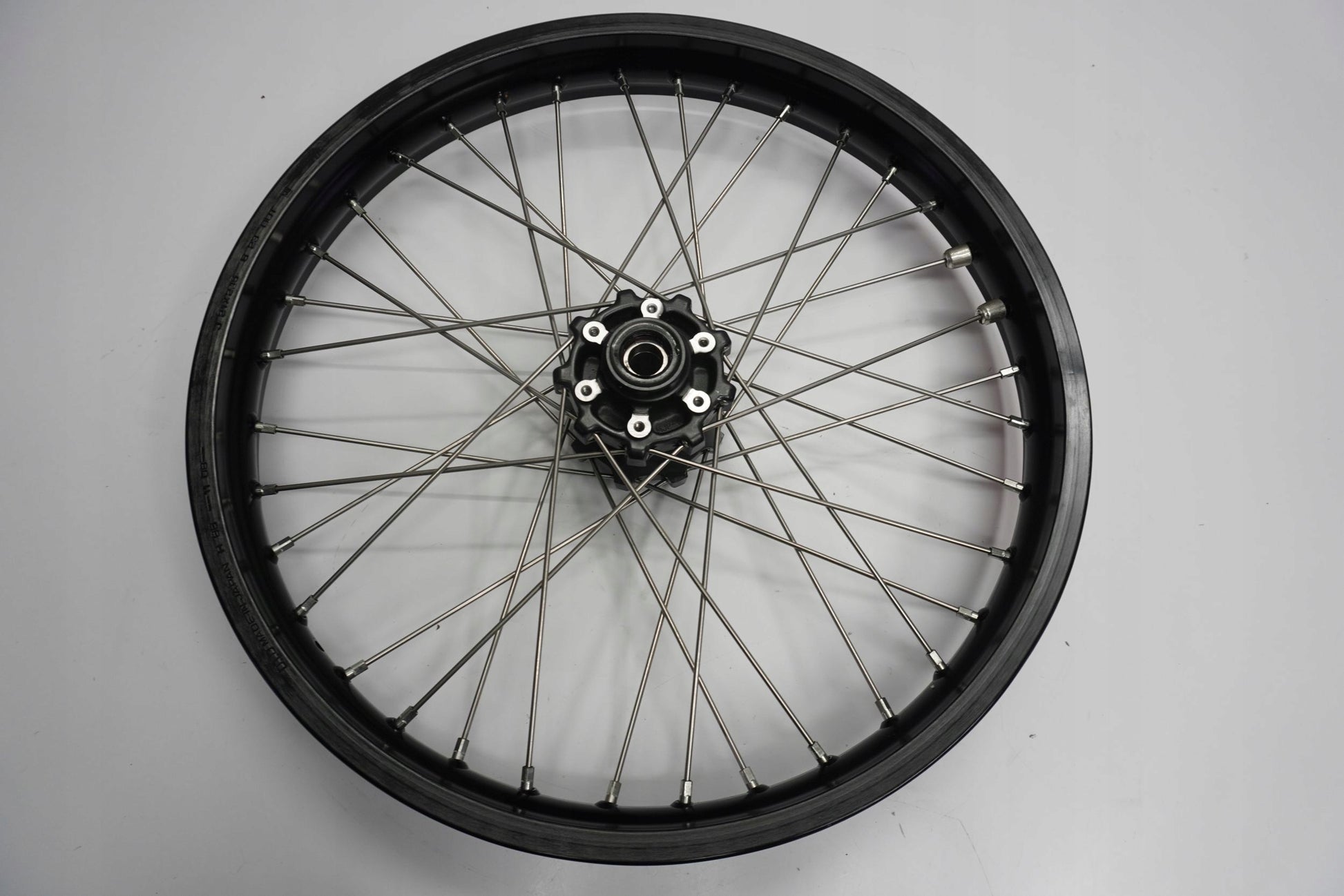 HONDA XL 750 TRANSALP 23- Felge vorne Wheel Vorderrad 9