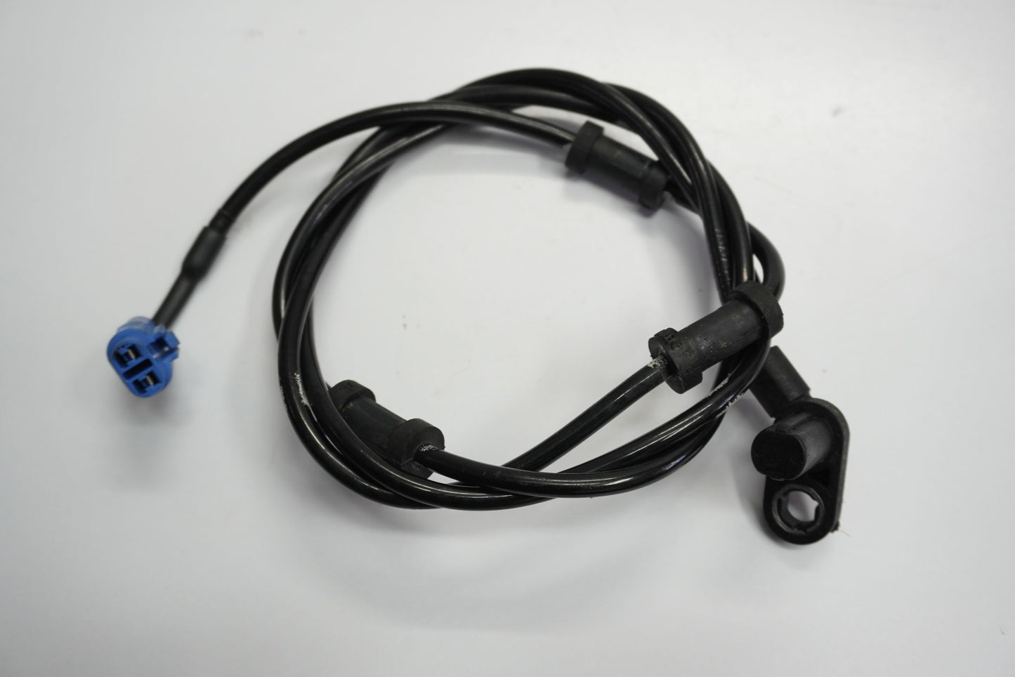 SUZUKI SV 650 X 16- ABS Sensor vorne 2
