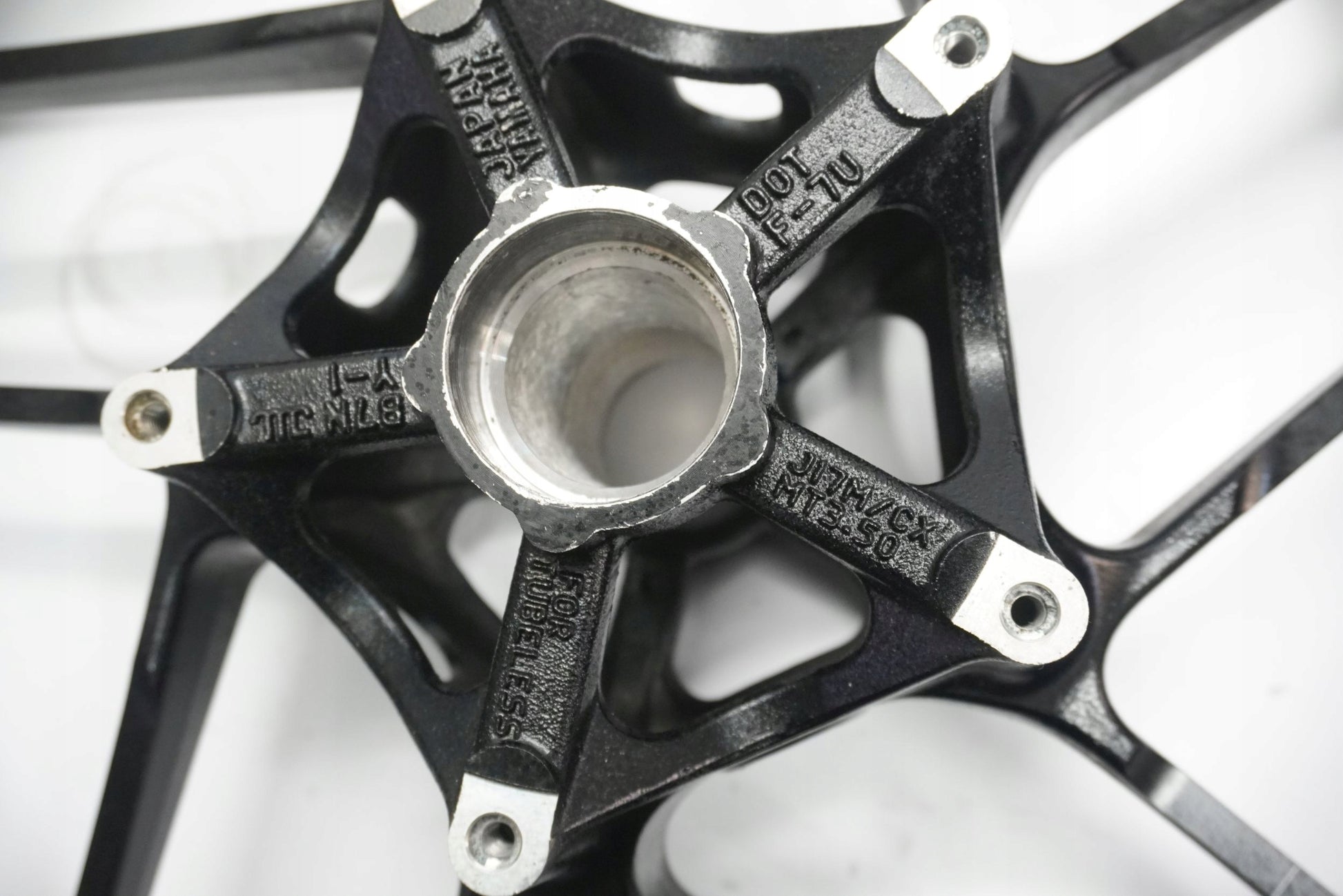 YAMAHA MT-09 21-23 Felge vorne Wheel Vorderrad 9