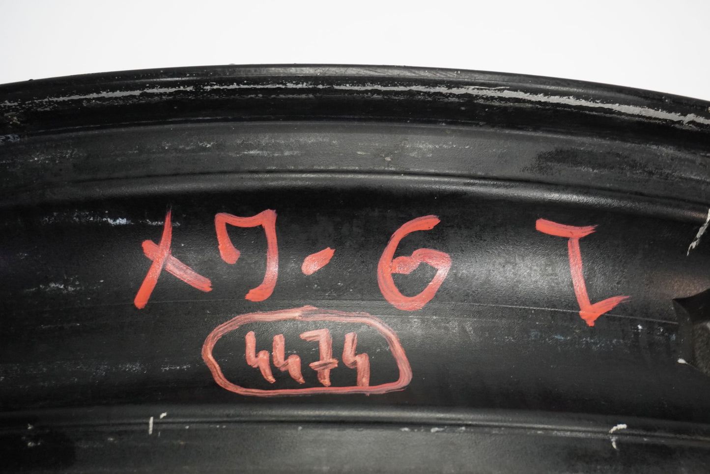 YAMAHA XJ6 N 09-16 Felge vorne Wheel Vorderrad 2