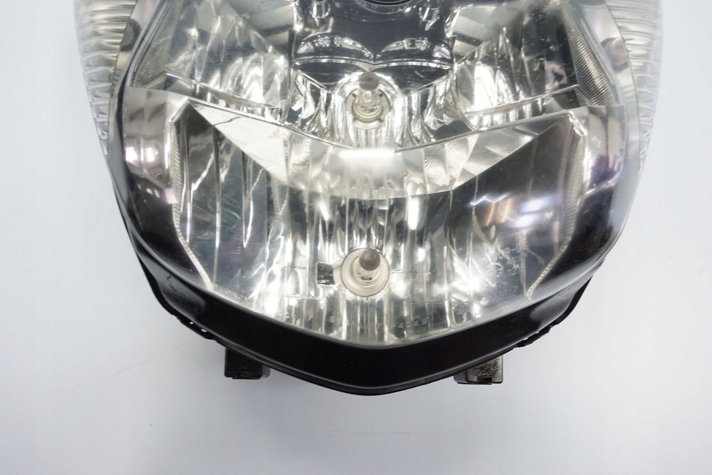 SUZUKI GSF 650 S BANDIT 05-06 Scheinwerfer Headlight