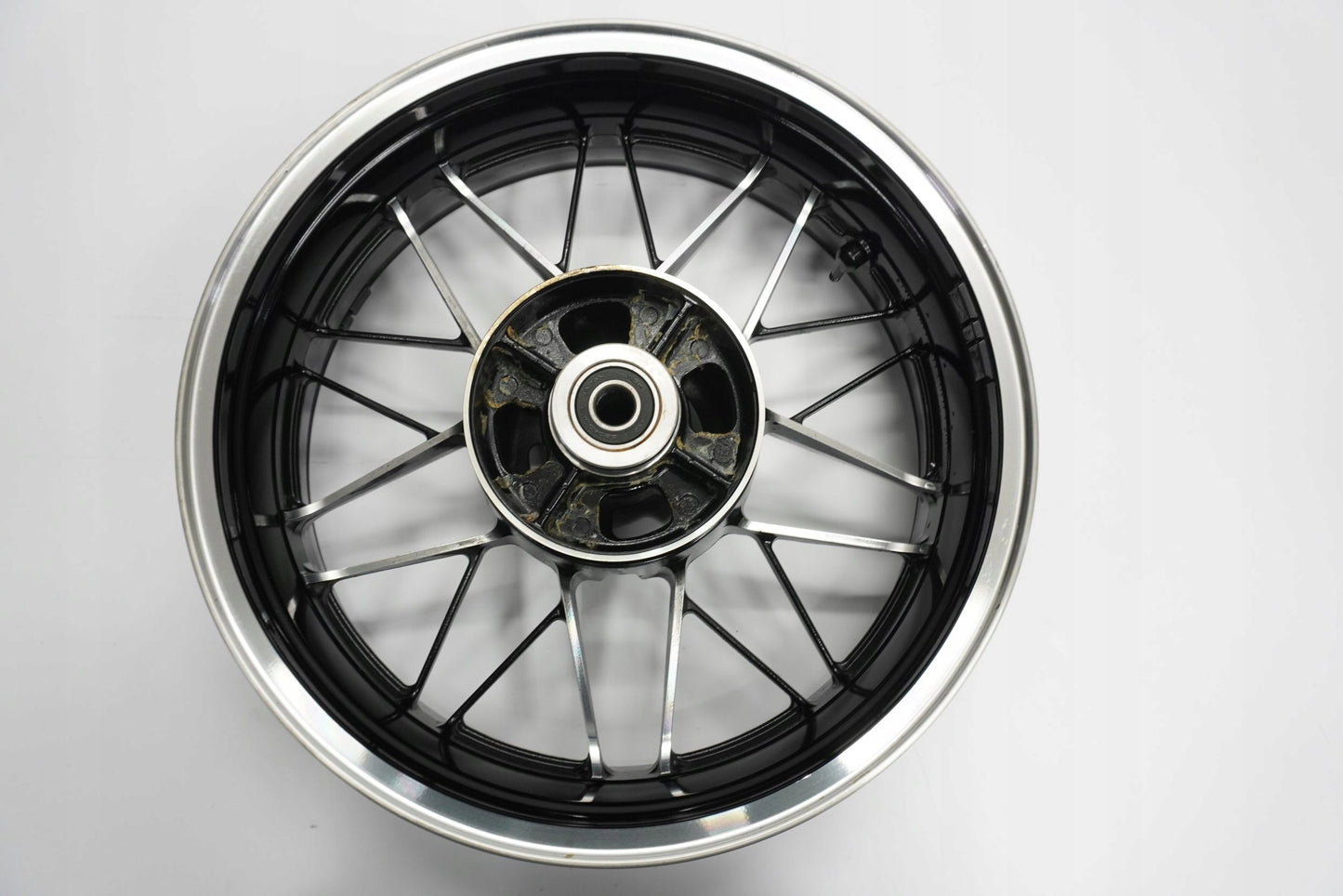 KAWASAKI Z 900 RS 18- Felge hinten Wheel Hinterrad 10