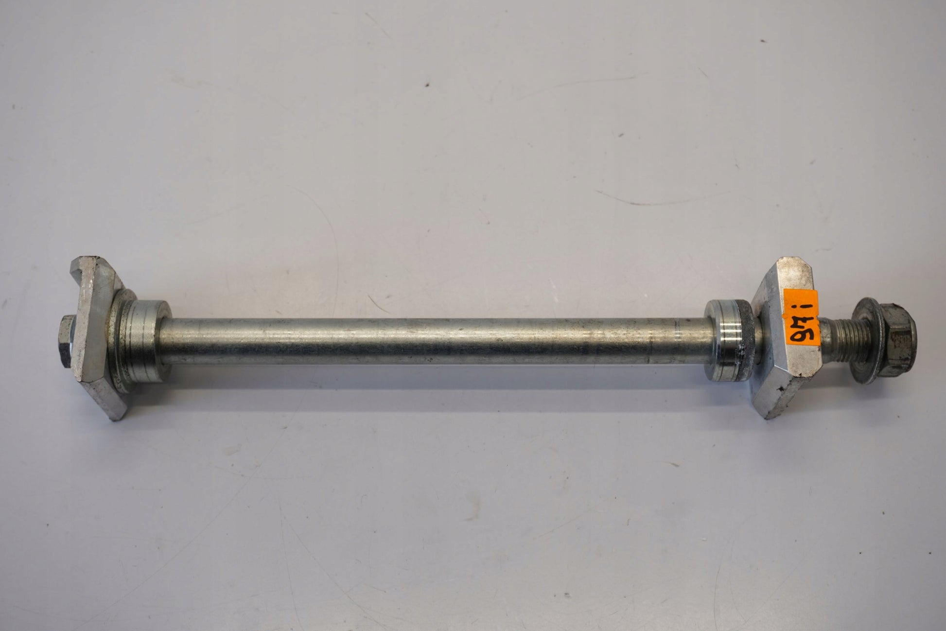 HONDA CBR 500 R 24- Hinterachse Achse hinten Radachse rear axle 2