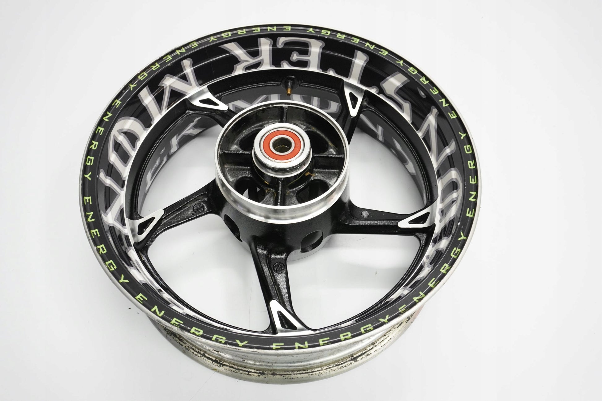 KAWASAKI Z1000 10-13 Felge hinten Wheel Hinterrad 5