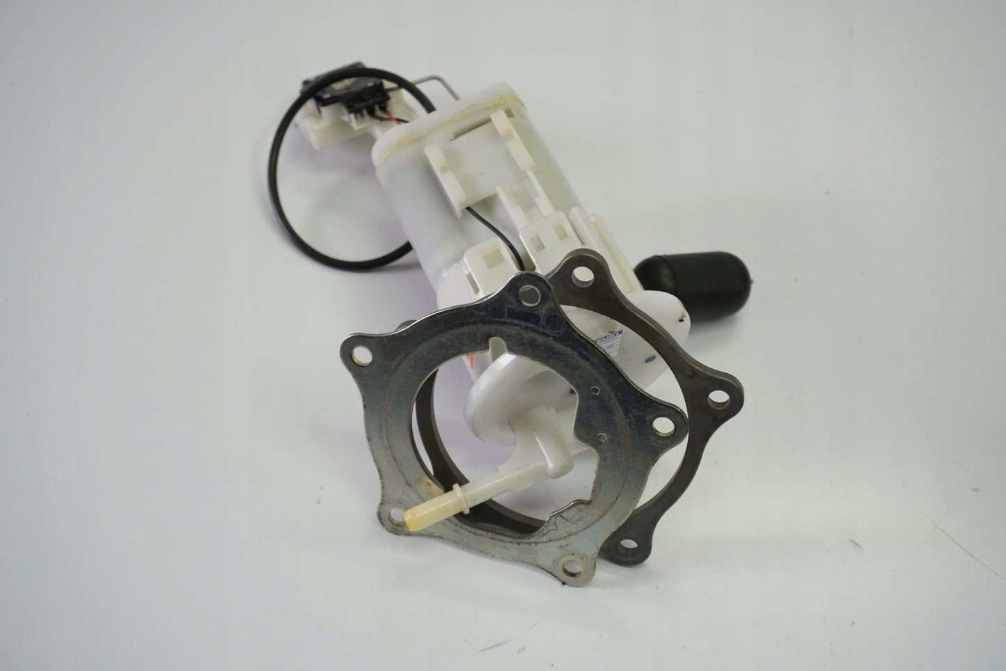 SUZUKI GSX-S 750 17-23 Benzinpumpe Kraftstoffpumpe Fuel Pump 3