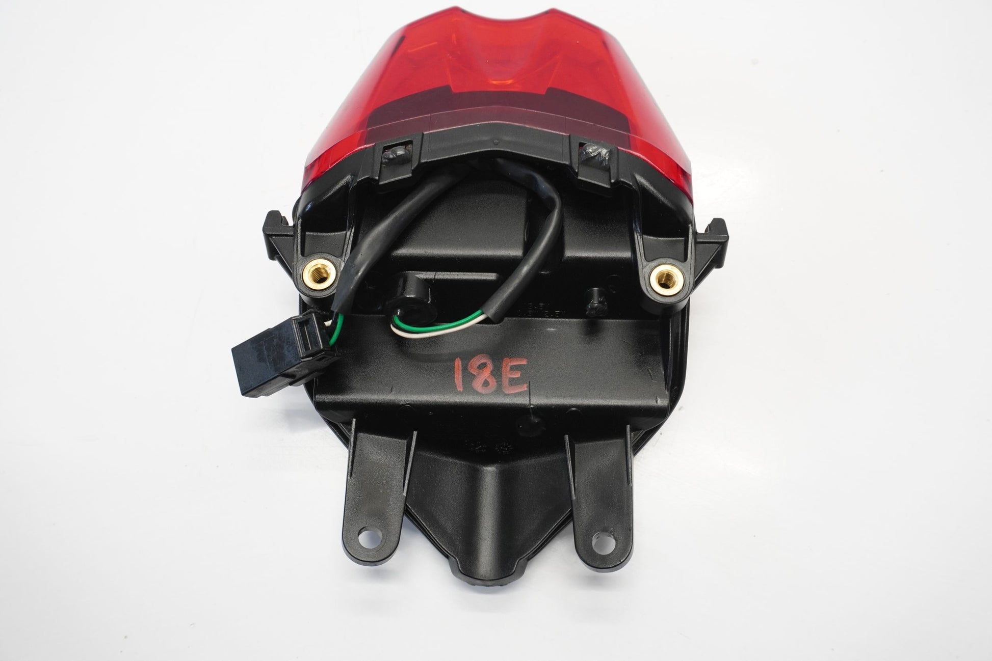 TRIUMPH STREET TRIPLE 675 13-17 Rücklicht 8