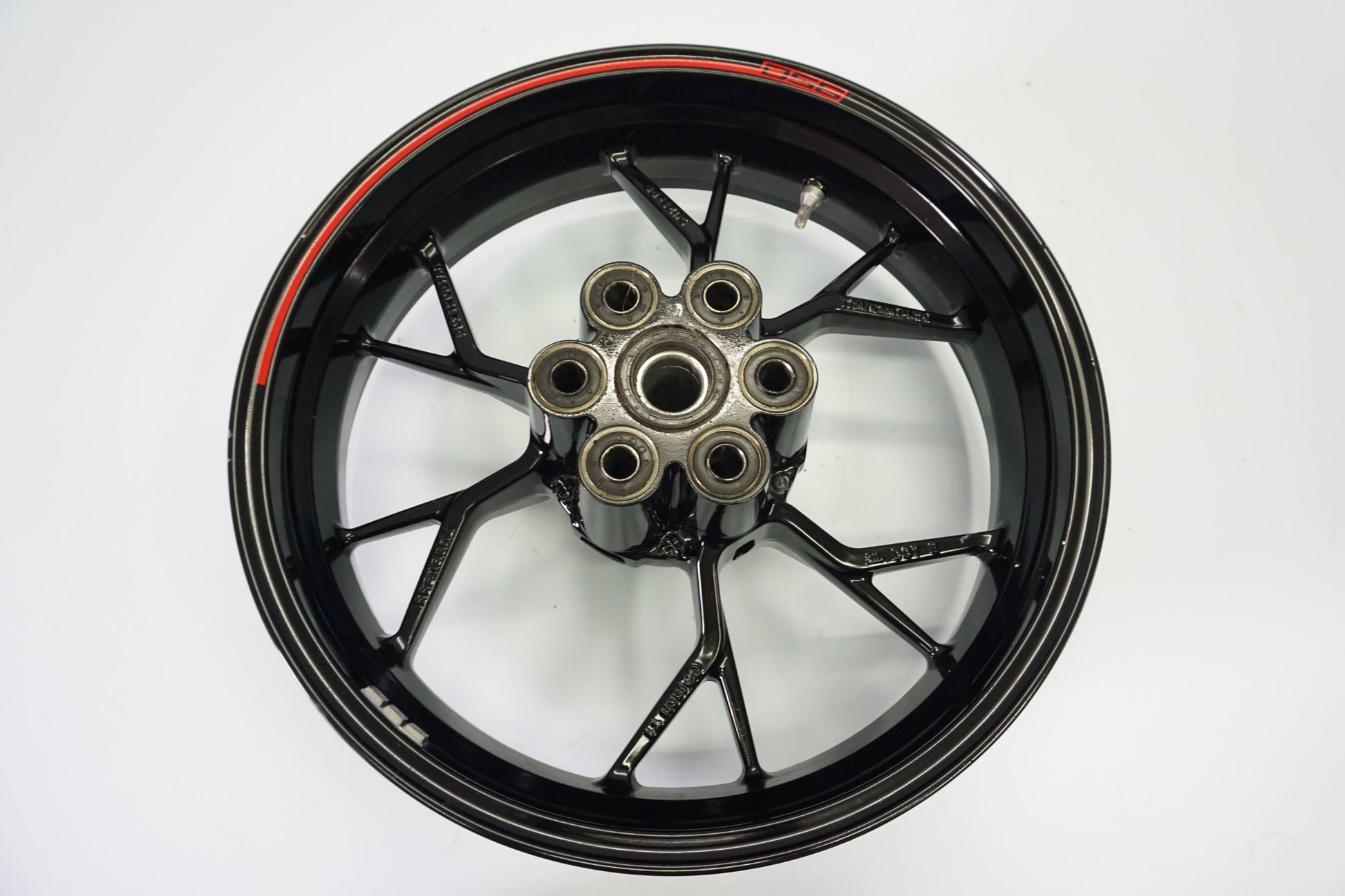 DUCATI MULTISTRADA 950 19- Felge hinten Wheel Hinterrad 7