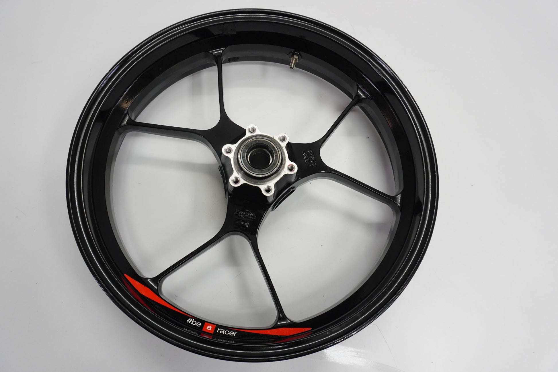 APRILIA SHIVER 900 17- Felge vorne Wheel Vorderrad 3