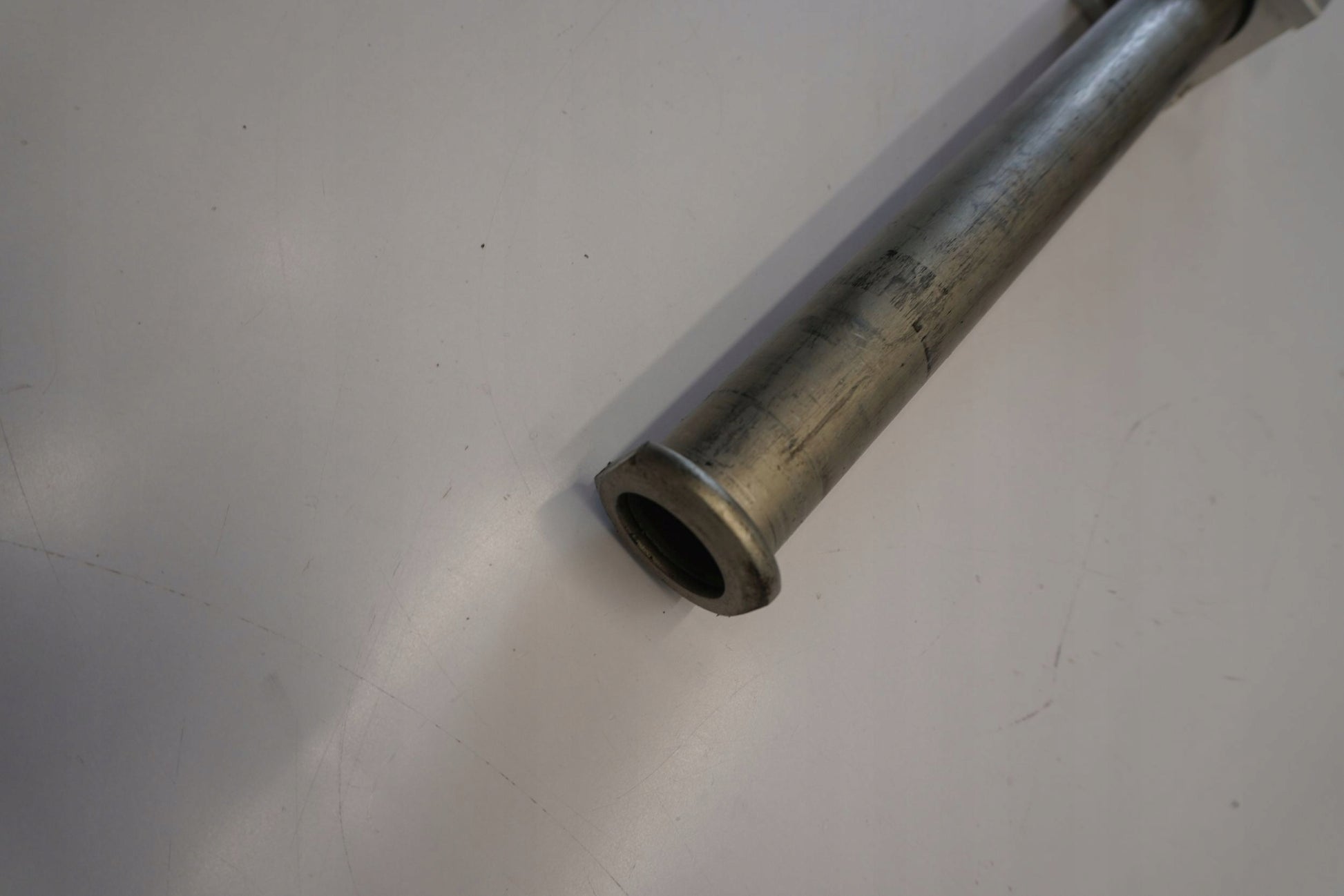 YAMAHA FZ6 FAZER 600 04-09 Hinterachse Achse hinten Radachse rear axle 3