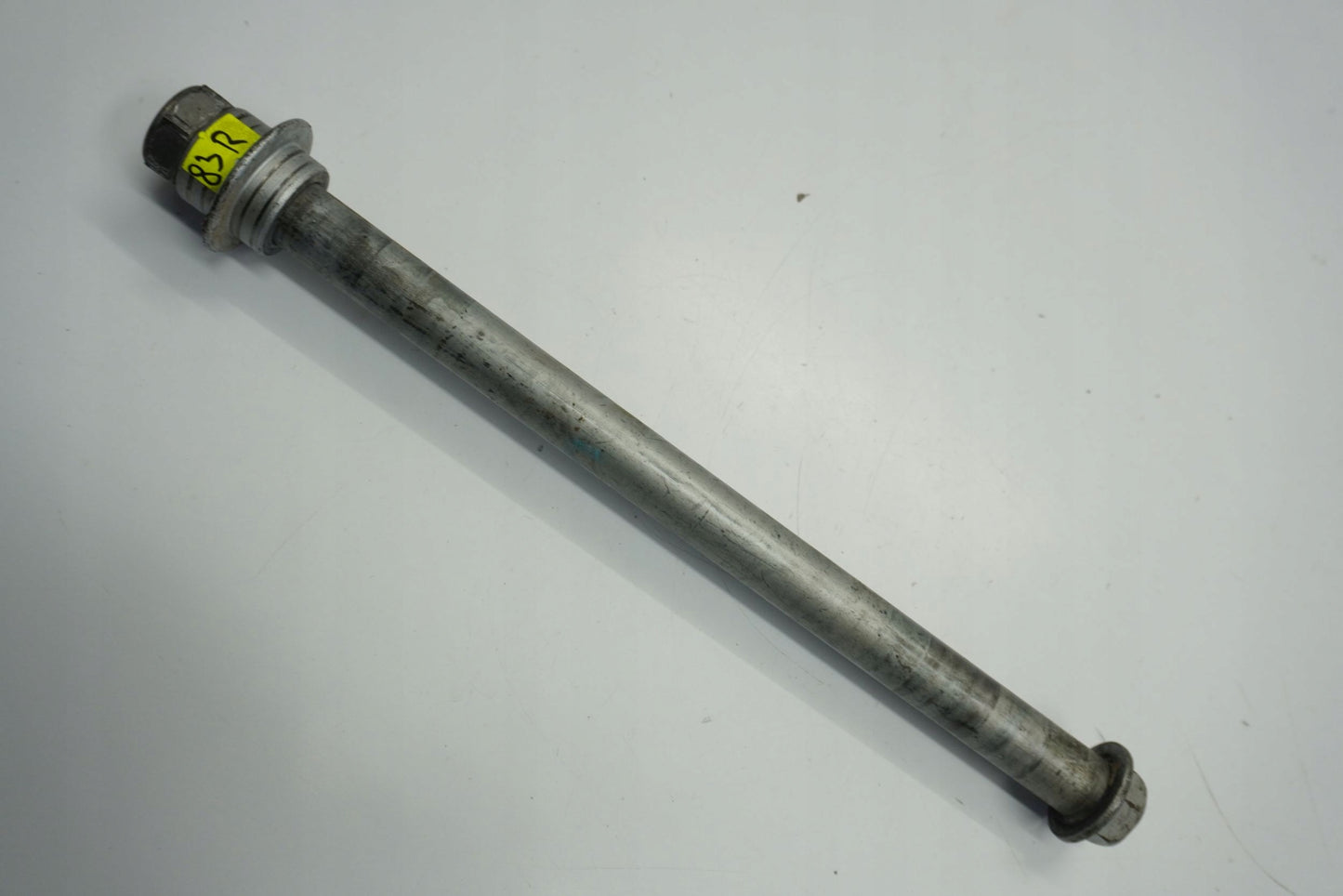 HONDA CB 600 F HORNET PC41 07-12 Hinterachse Achse hinten Radachse rear axle 8