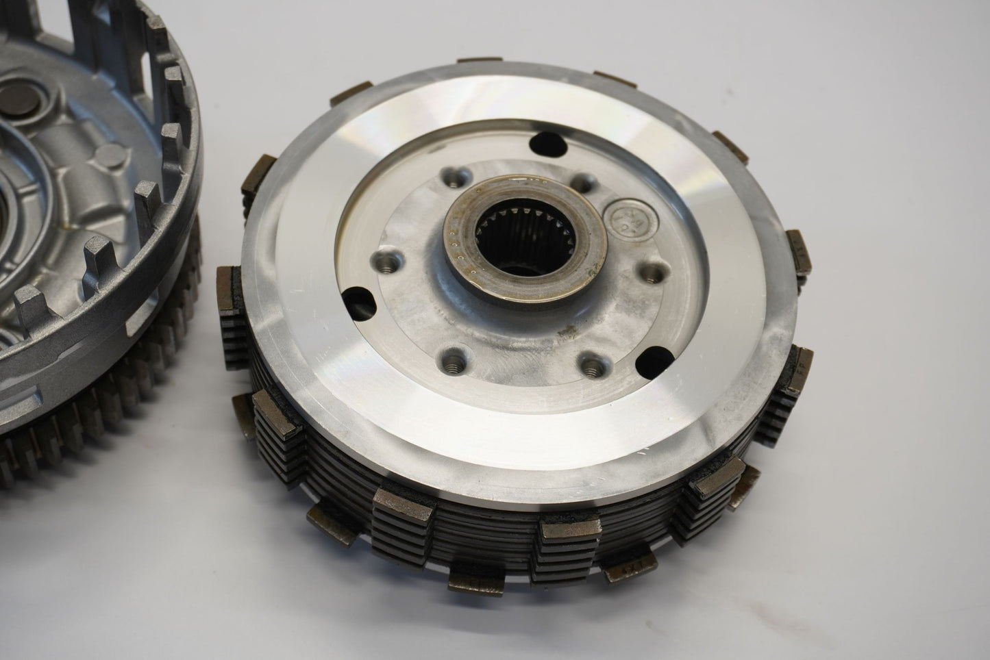 YAMAHA FZ1 1000 N FAZER RN16 06-15 Kupplung Kupplungskorb Clutch 8