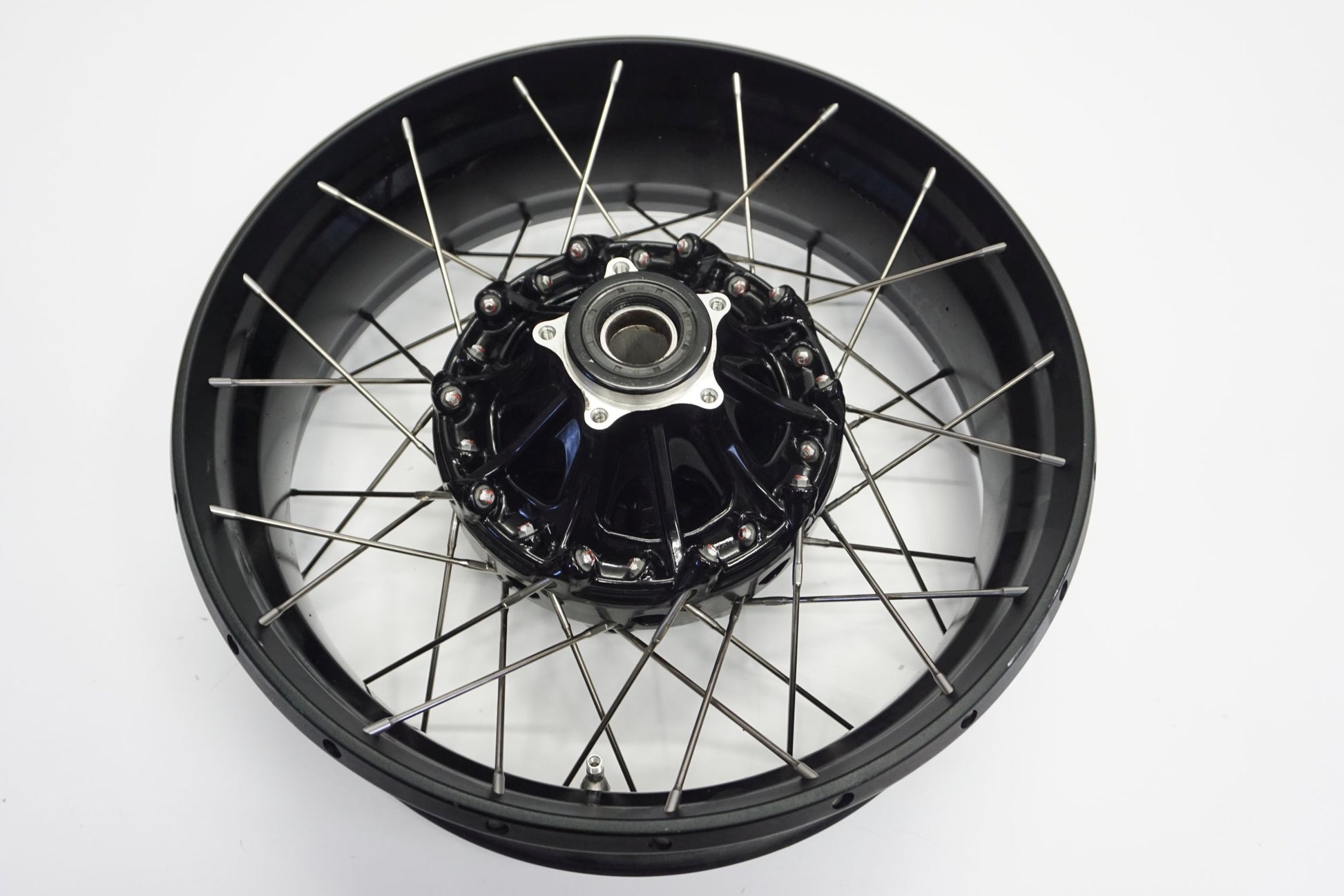 DUCATI MULTISTRADA V4 S 21- Felge hinten Wheel Hinterrad 7