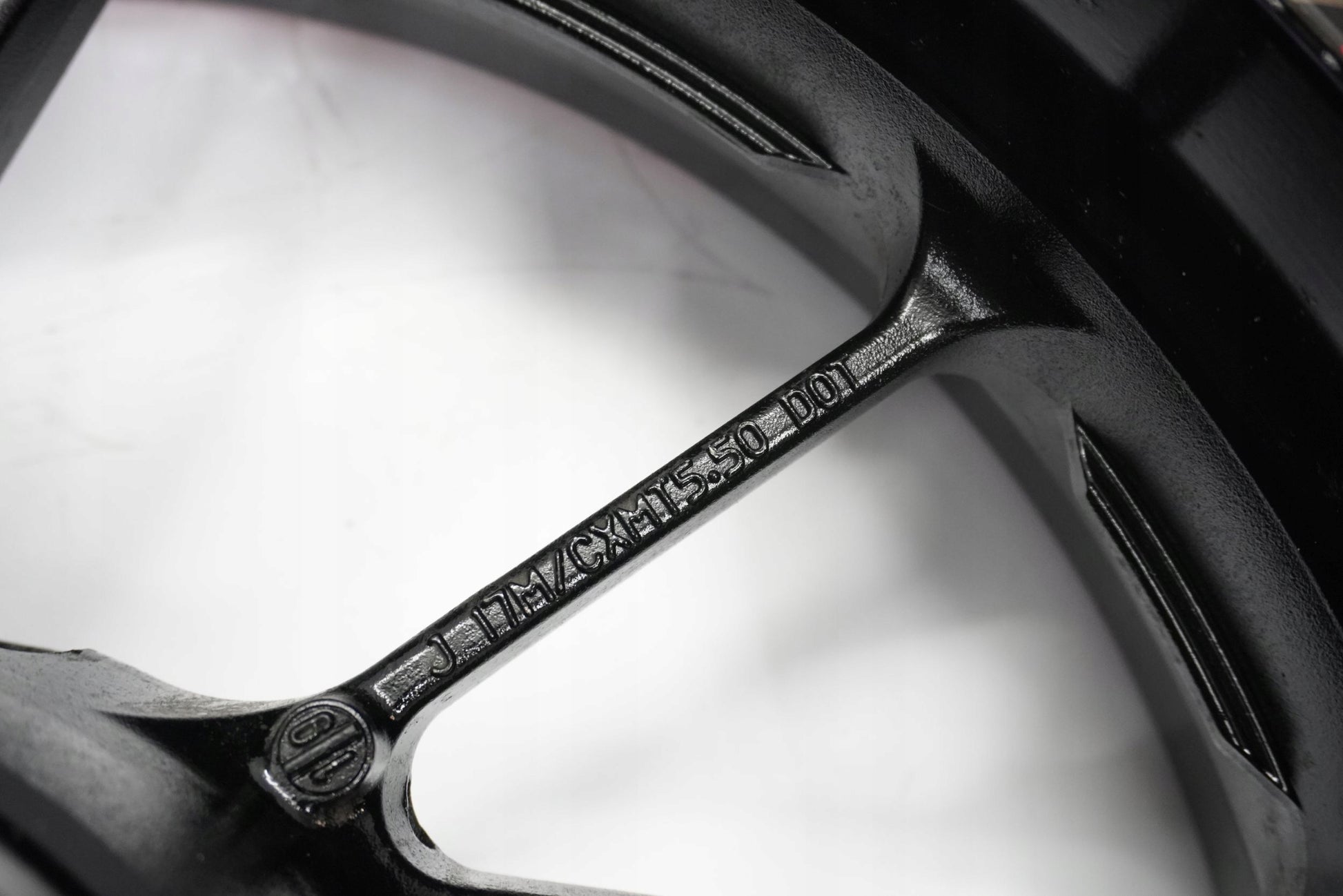 YAMAHA MT-09 TRACER 15-17 Felge hinten Wheel Hinterrad 4