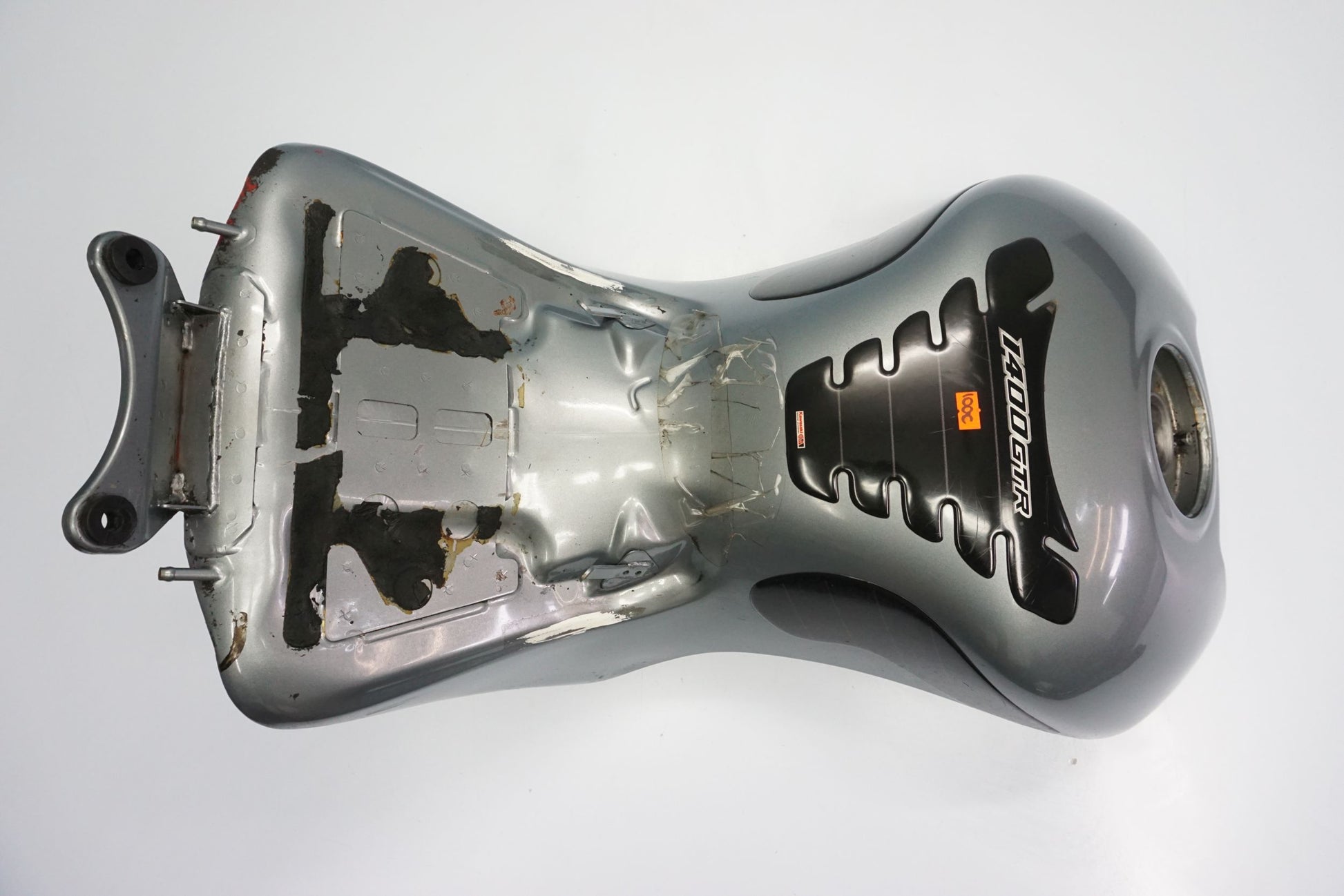 KAWASAKI GTR 1400 07-09 Kraftstofftank Benzintank Fuel Tank 15