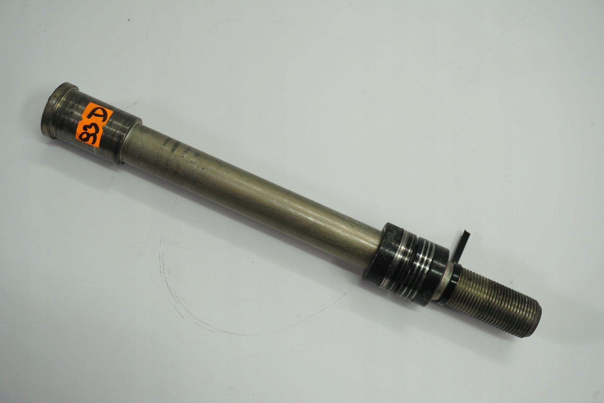 KAWASAKI Z1000 10-13 Vorderachse Achse vorne Radachse front axle 5