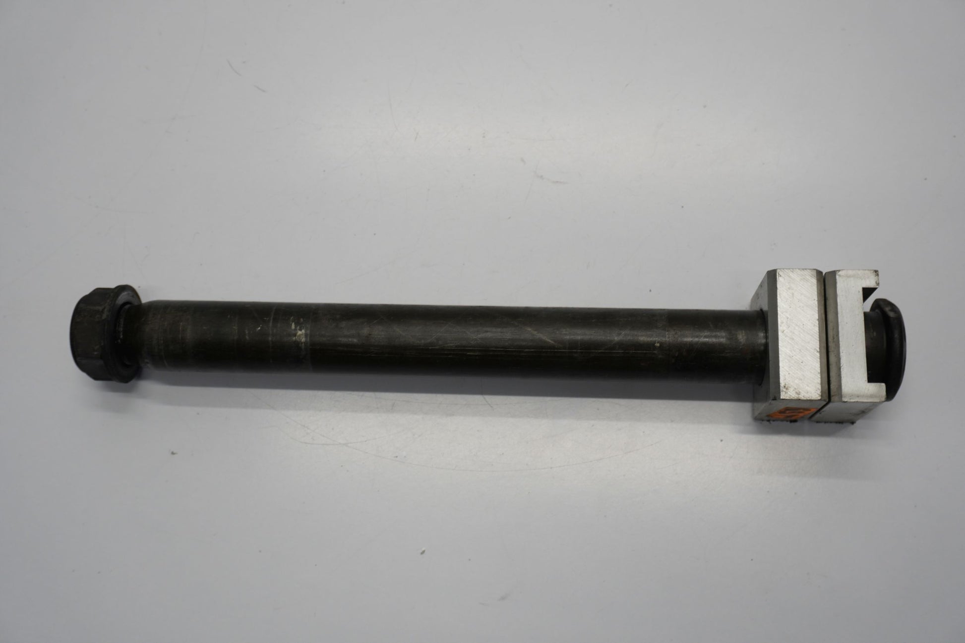 YAMAHA YZF-R6 RJ05 RJ09 03-05 Hinterachse Achse hinten Radachse rear axle 3