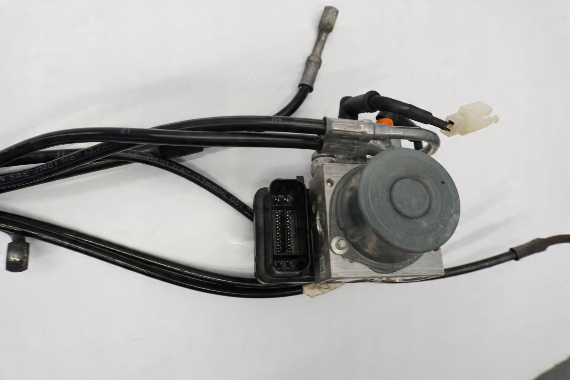 KTM 790 ADVENTURE 19-21 ABS Pumpe Druckmodulator 8