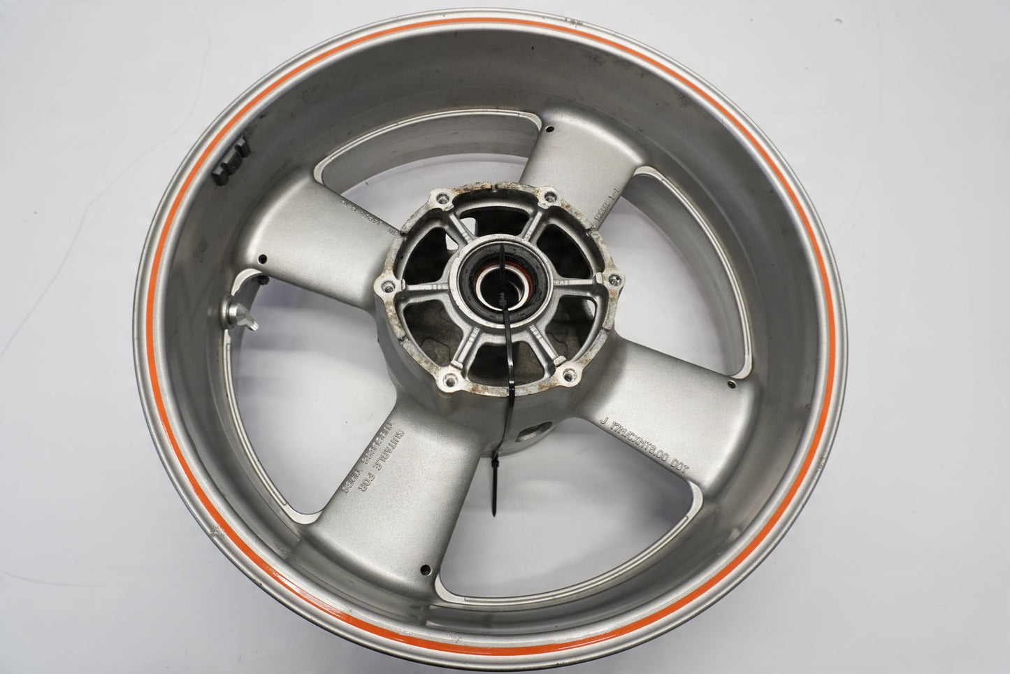 YAMAHA MT-01 1700 05-12 Felge hinten Wheel Hinterrad 5