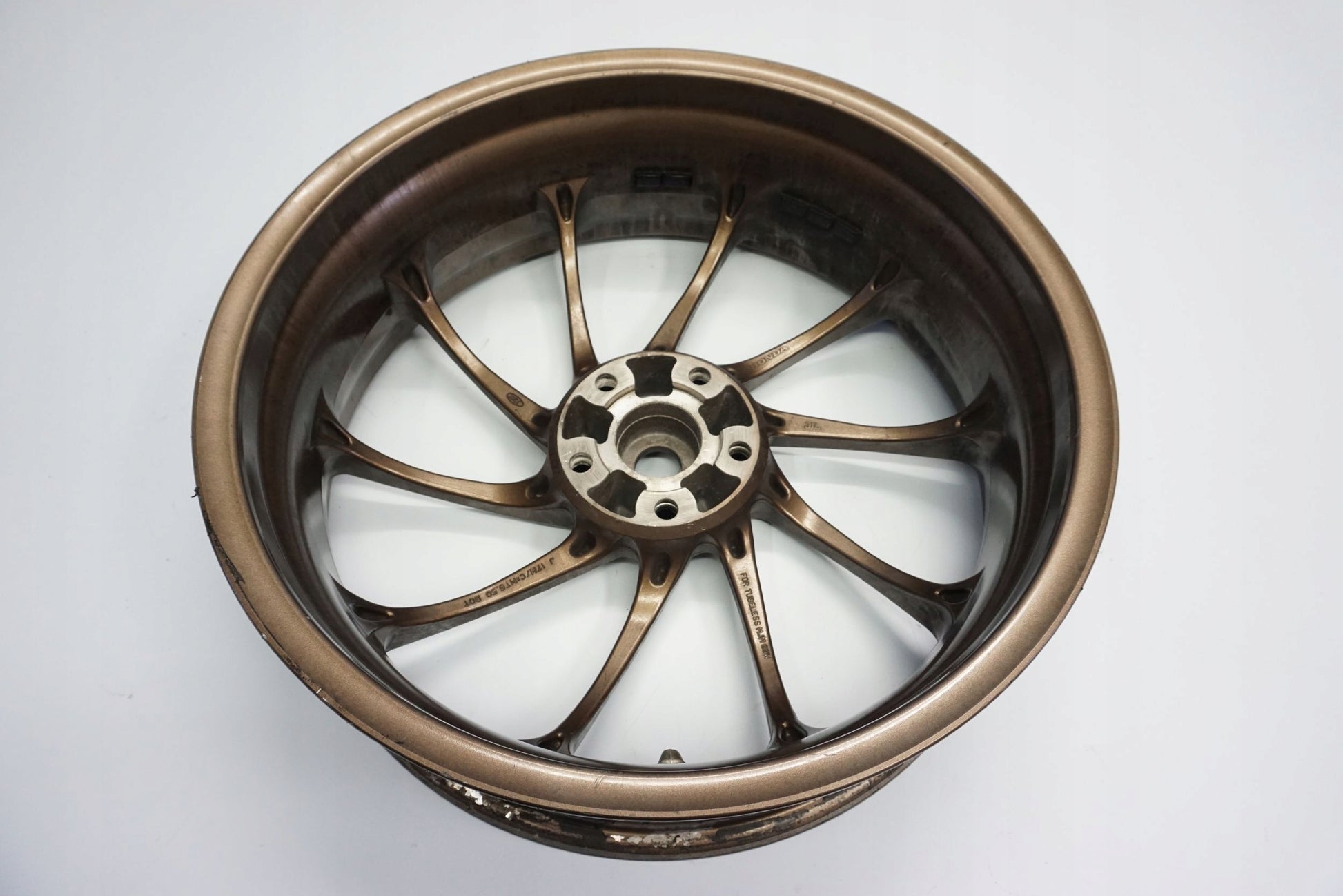 HONDA VFR 800 F 17-19 Felge hinten Wheel Hinterrad 7