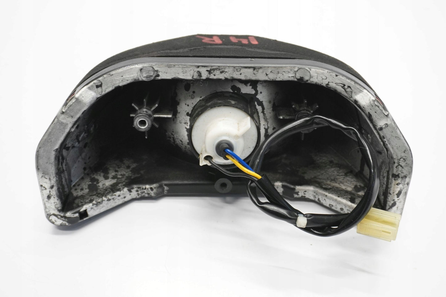 YAMAHA FZ1 1000 N FAZER RN16 06-15 Rücklicht 8