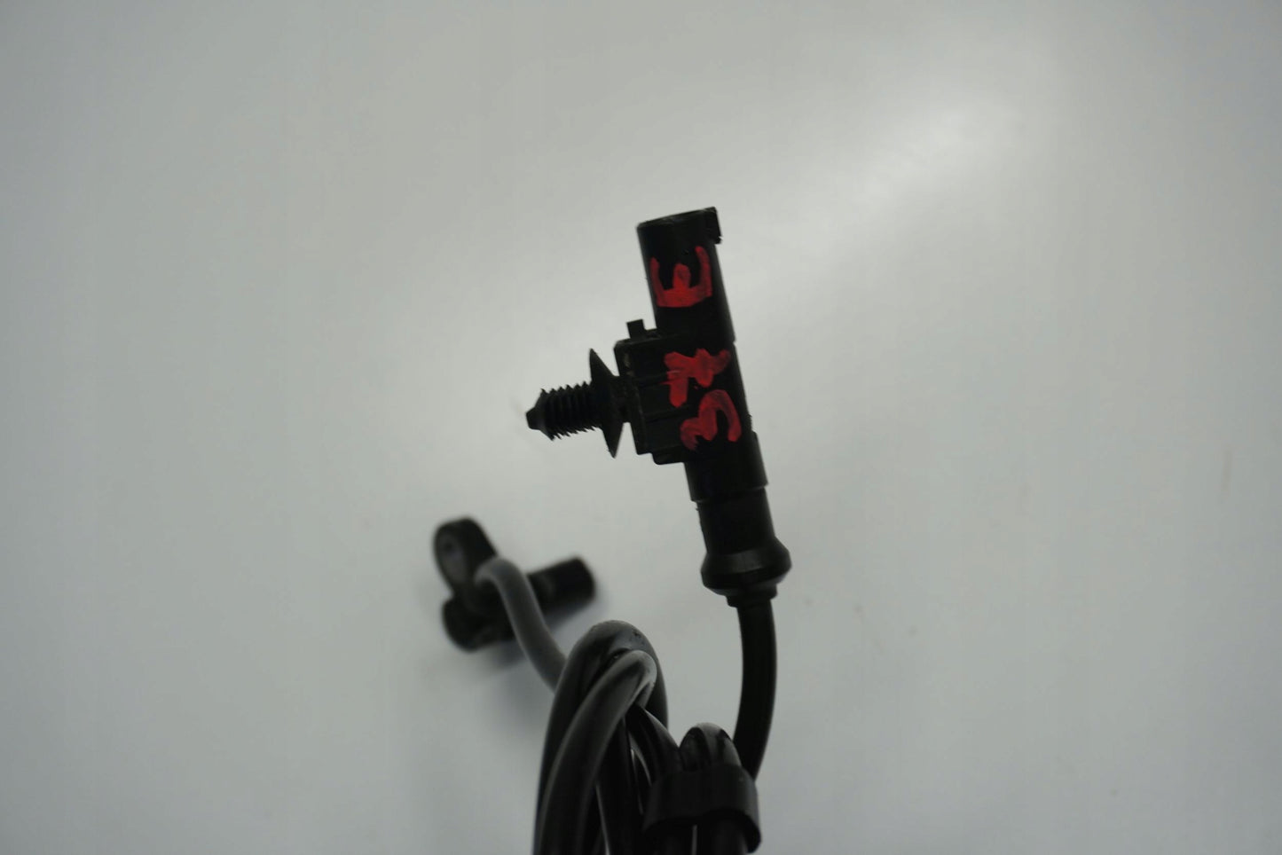 DUCATI 1199 PANIGALE 12-15 ABS Sensor vorne 3