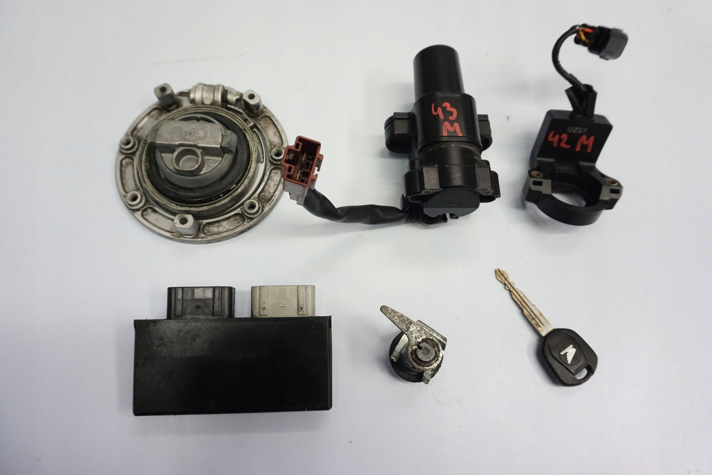 HONDA CB 1000 R SC60 08-16 Schlosssatz Zündschloss Lock Set