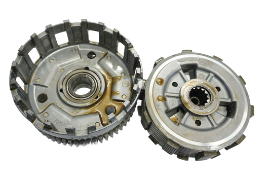 DUCATI MONSTER 937 21- Kupplung Kupplungskorb Clutch 1