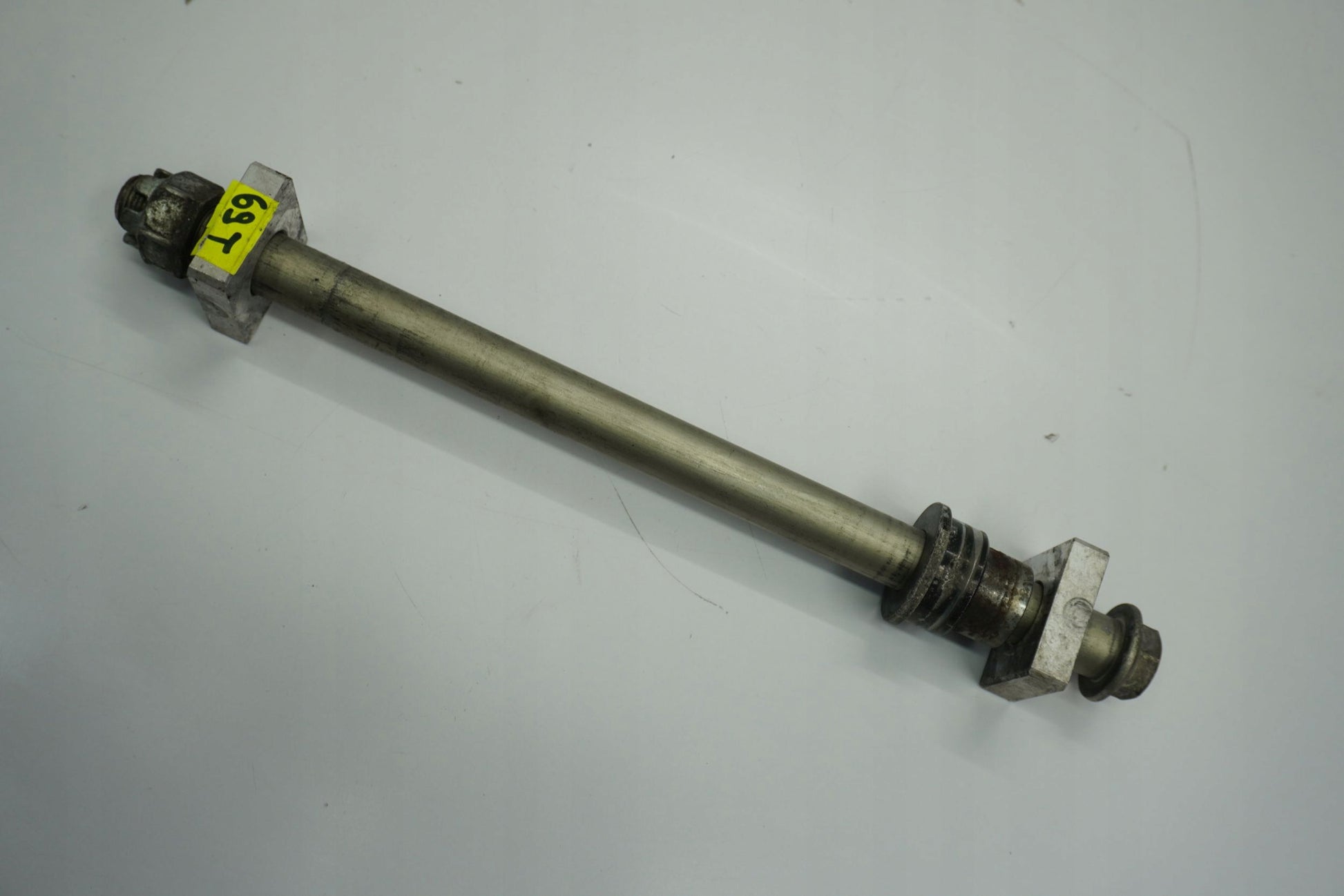 KAWASAKI Z-900 17-19 Hinterachse Achse hinten Radachse rear axle 5