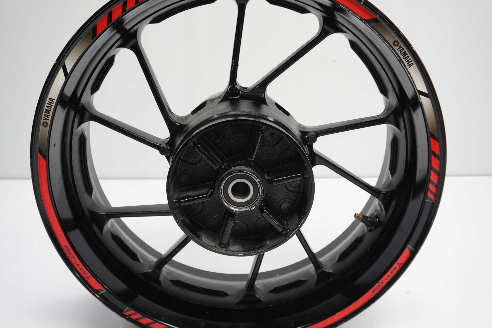 YAMAHA MT-09 TRACER 15-17 Felge hinten Wheel Hinterrad 8