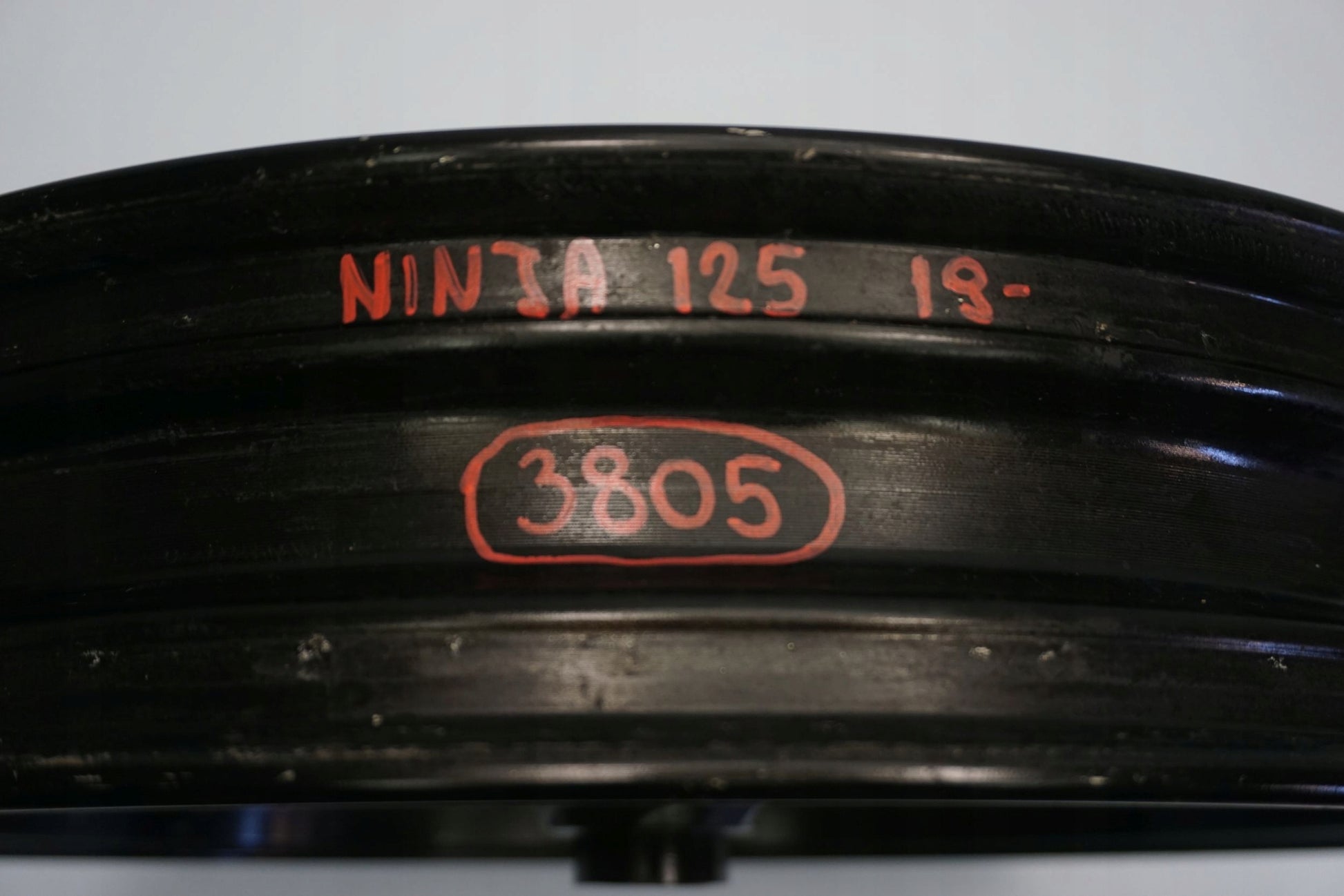 KAWASAKI NINJA 125 19-22 Felge vorne Wheel Vorderrad 3