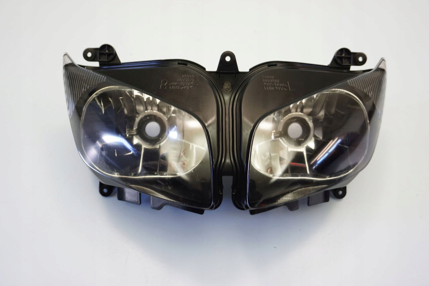 YAMAHA FZ1 1000 S FAZER RN16 06-15 Scheinwerfer Headlight