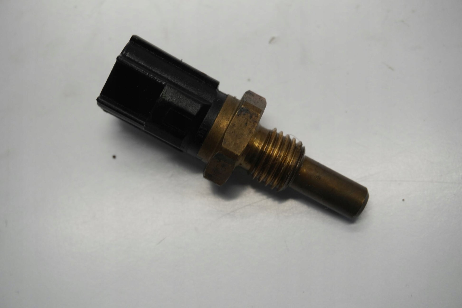 YAMAHA FZ6 FAZER 600 04-09 Temperatursensor Thermostat Temperature sensor 3