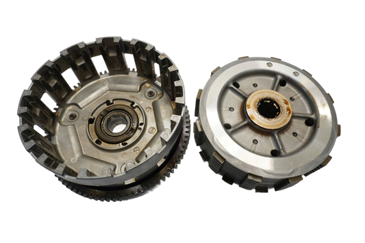 SUZUKI GSF 1250 BANDIT 07-14 Kupplung Kupplungskorb Clutch 1
