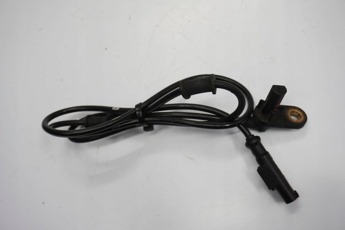 SUZUKI DL 650 V-STROM 04-11 ABS Sensor vorne 2