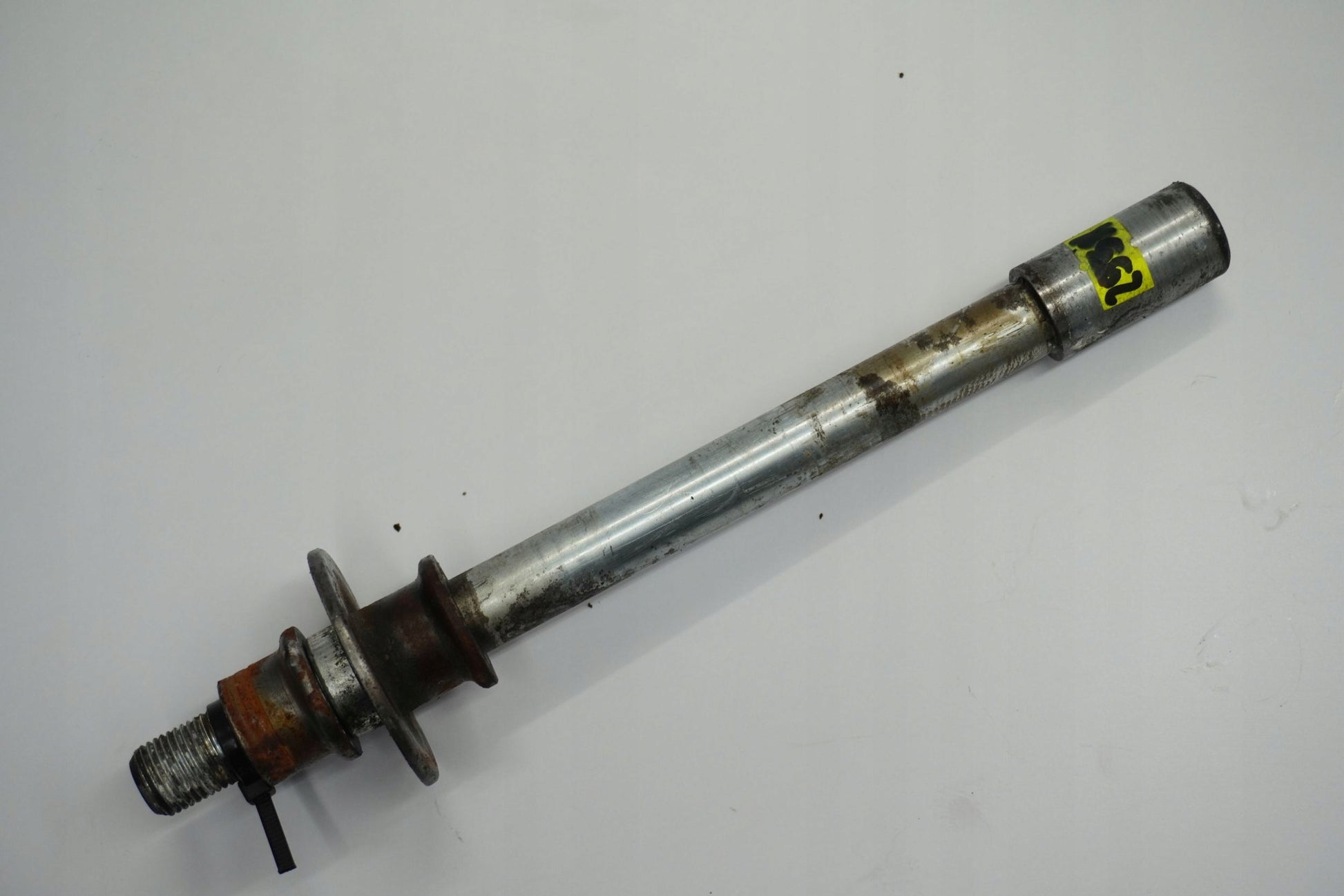 SUZUKI DL 650 V-STROM 19- Vorderachse Achse vorne Radachse front axle 4