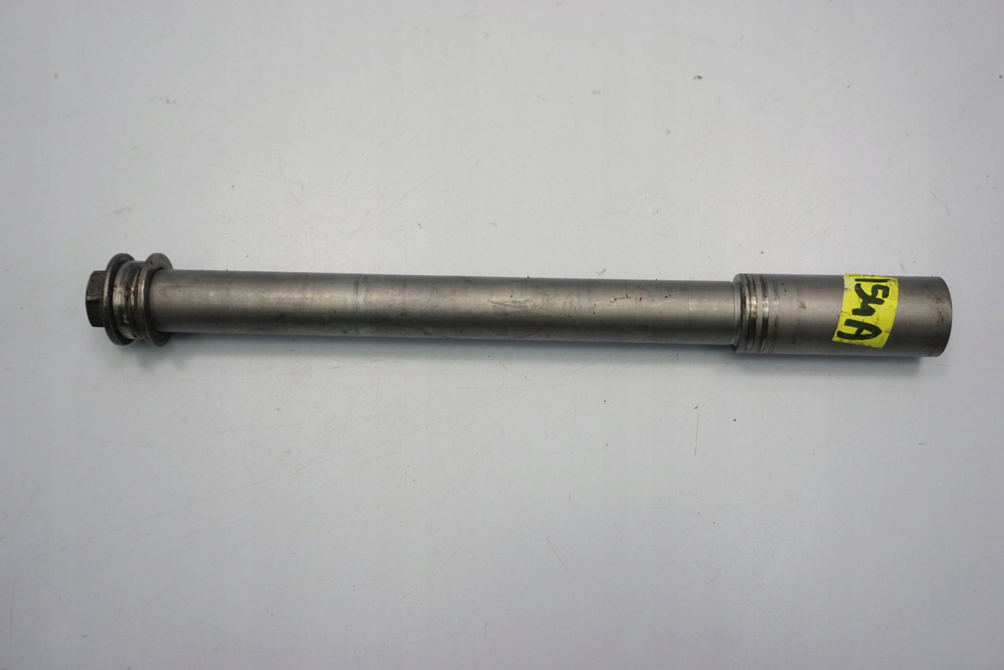 BMW G 310 GS 17- Vorderachse Achse vorne Radachse front axle