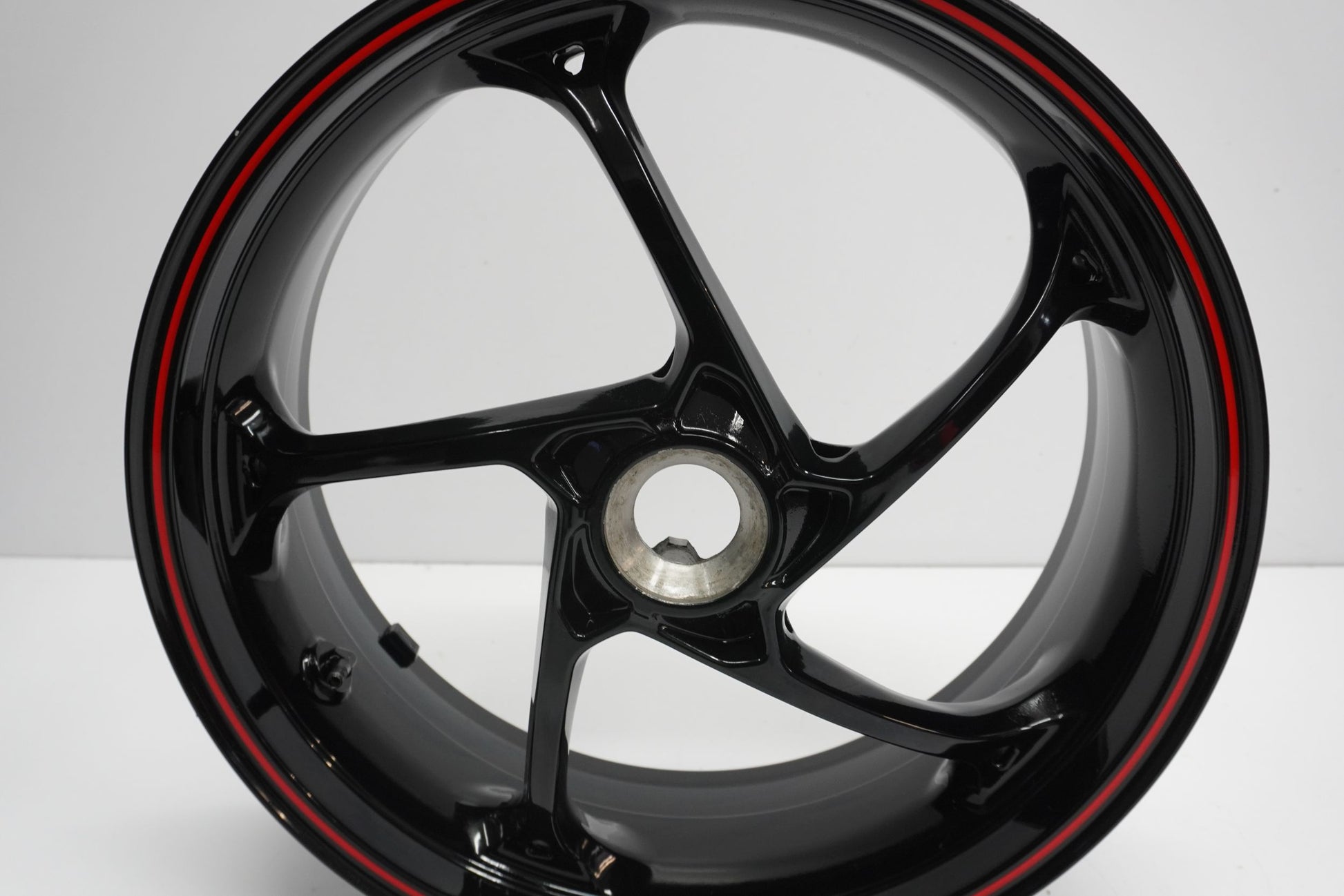 TRIUMPH SPEED TRIPLE 1050 RS 18-20 Felge hinten Wheel Hinterrad 8
