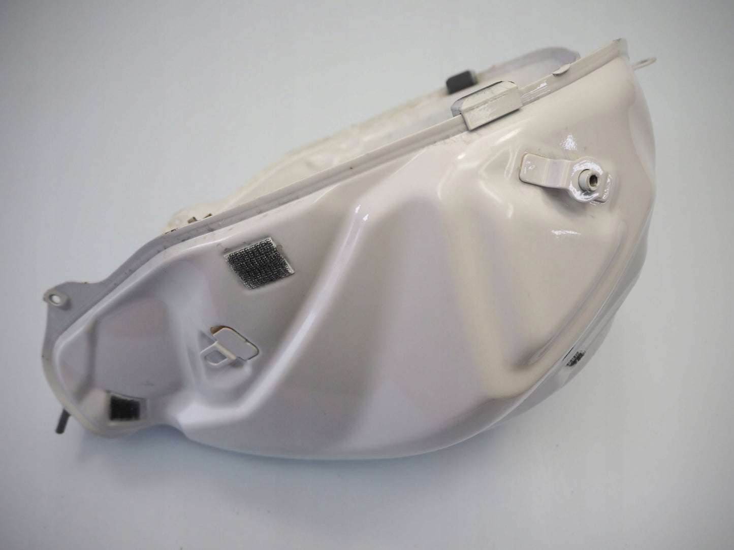 SUZUKI GSX-S 750 17-23 Kraftstofftank Benzintank Fuel Tank 5