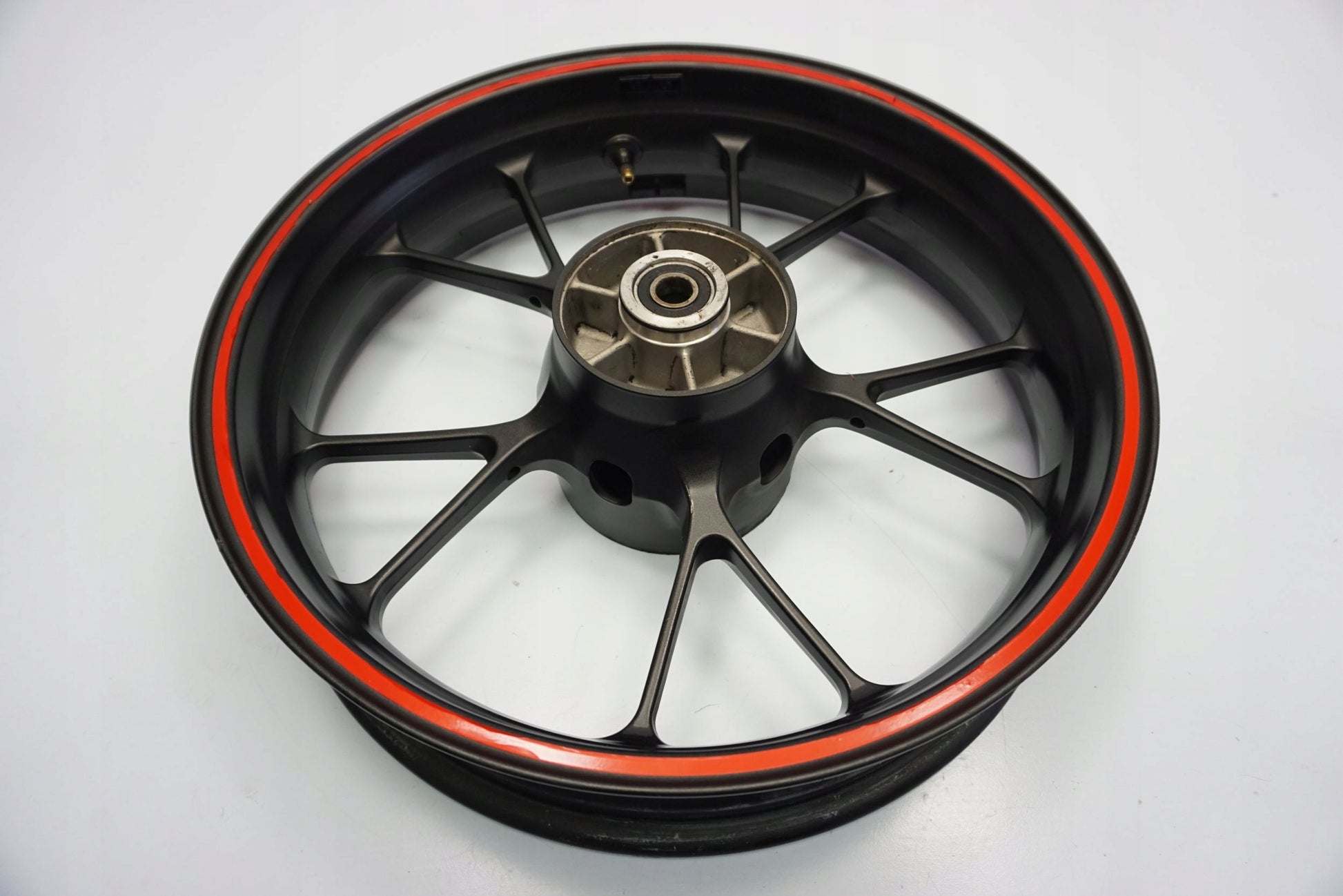 HONDA CB 125 R JC79 18-20 Felge hinten Wheel Hinterrad 3