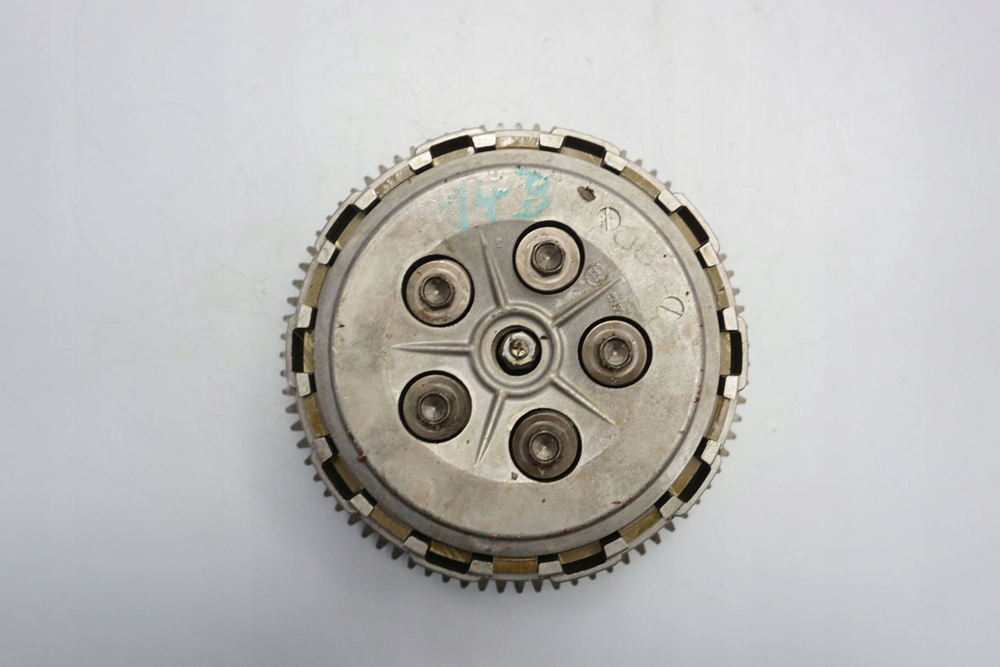 SUZUKI GSR 600 06-10 Kupplung Kupplungskorb Clutch