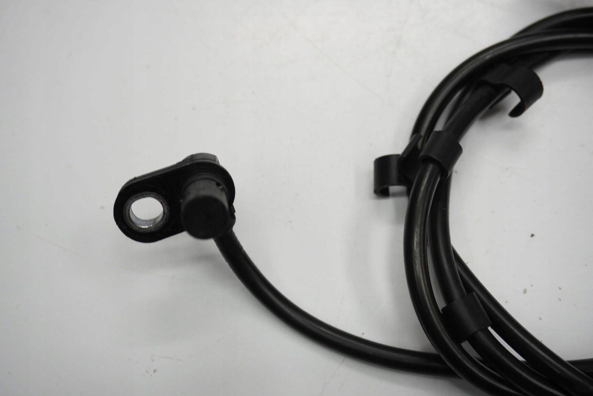 DUCATI DIAVEL 1200 11-13 ABS Sensor vorne 8
